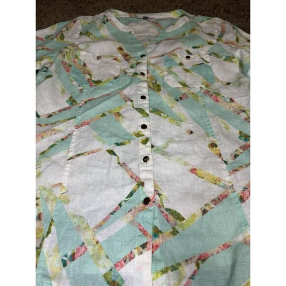 JM Collection 100% Linen Vneck Blouse Top Abstract Print Buttons Roll Tab Sz 10 - Picture 4 of 6